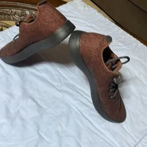 Allbirds Mens Wool Runner Rust colored Running Shoes Size M10 allbirds | Shoes | Allbirds Mens Wool Runner Rust Colored  main image 2